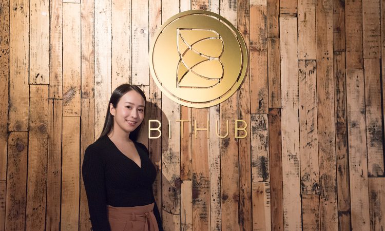 台湾美女が経営する仮想通貨バー「BitHub」。一般人も最新技術を体験できる店づくり